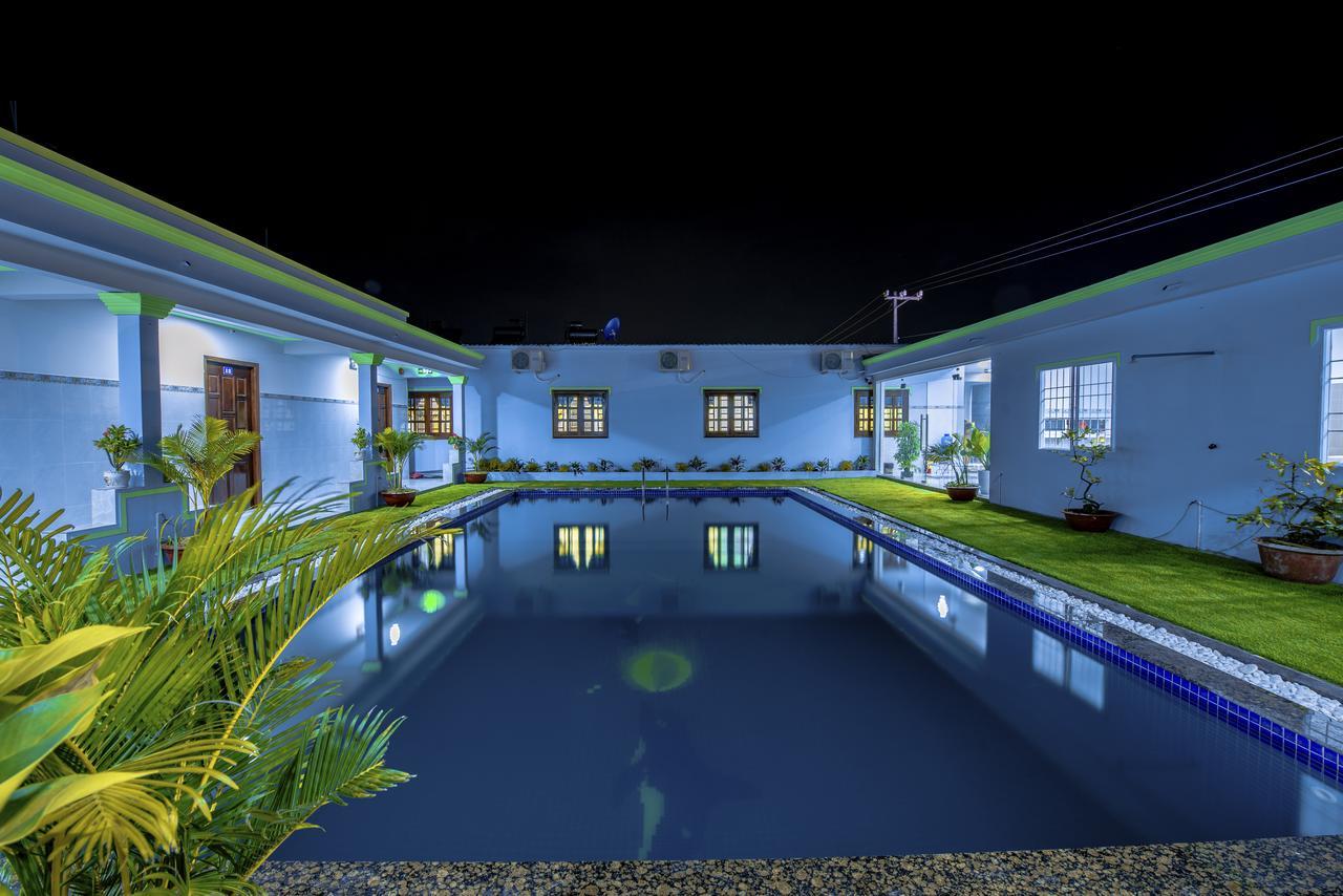 Hotel Nguyen Toan Phu Quoc Bagian luar foto